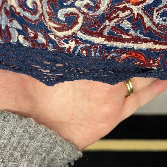 Angie Womens Top L Navy Wine Red Stretch Neckline Lace Front Ties/Tassels Loose - Picture 7 of 12